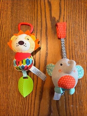 Plush Lion and Elephant Baby Rattle Toy Set - Multi-Color For Stroller